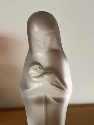 Royal Leerdam - Madonna met kind kopen? Bied vanaf 119!