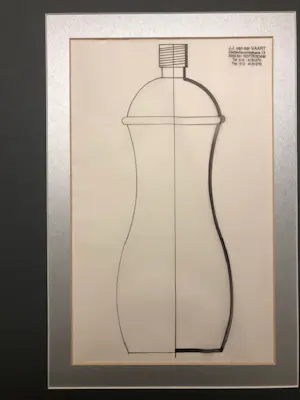 Jan van der Vaart - Ontwerptekening voor twee flessen met schroefdop kopen? Bied vanaf 60!