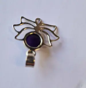 nieuwe Lotus hanger gemaakt van 925 sterling zilver met een Amethist edelsteen kopen? Bied vanaf 50!
