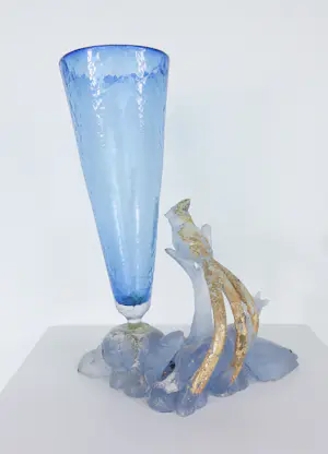 Richard Price - Sculptuur met vaas van glas (unicum), Flights of Fancy kopen? Bied vanaf 300!