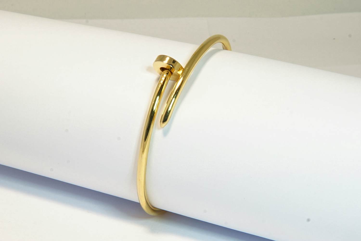 17- Stijlvolle 18 Krt geel- gouden design "spijker" armband - eclips model kopen? Bied vanaf 800!