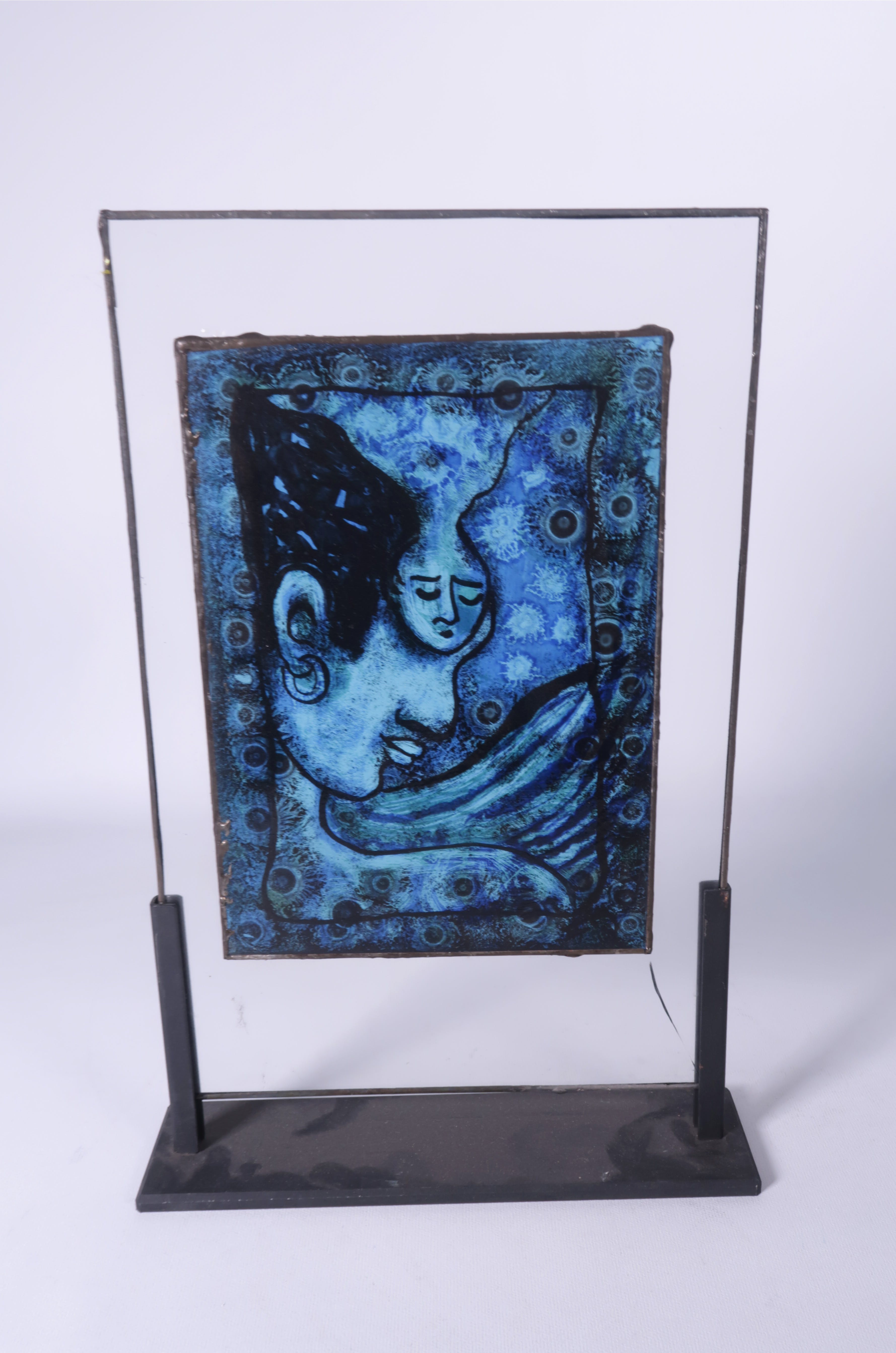 Franca Muller Jabusch - Beschilderd glas voorzien van loden omlijsting met ijzeren houder verkocht voor € 60!