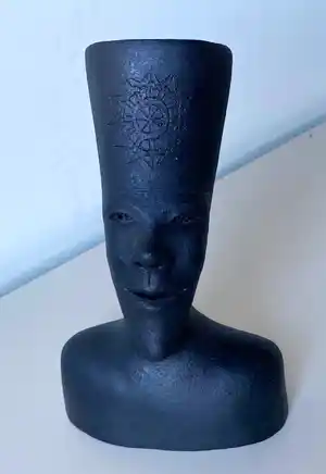 Brigitta Sundström - Keramische buste verkocht voor € 275!