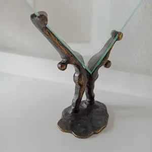 Corry Ammerlaan - Bronzen fotolijst met figuren. kopen? Bied vanaf 20!