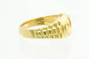 48- Mooi bewerkte, hoog gehalte 22krt geel-gouden "horloge" ring - klein model kopen? Bied vanaf 360!
