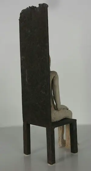 Ida De Roy - Keramiek, Figuur op zetel kopen? Bied vanaf 125!