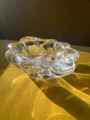 Daum Nancy - Art Nouveau asbak Daum – Frankrijk – kristalglas – luxe design, Art Glass, zwaar kopen? Bied vanaf 45!