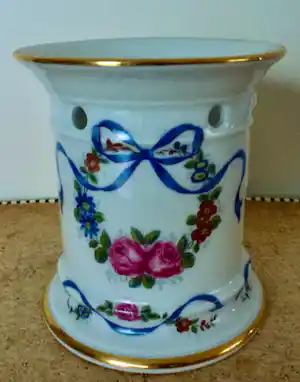 AcheterPillyvuyt - Theelichthouder Model 732 - Porselein - Vintage? Enchérissez de 25!
