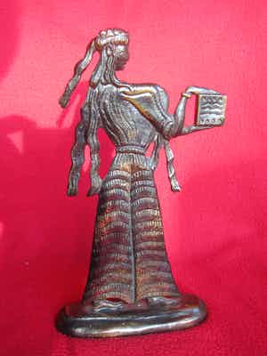 Brons (Onbekend) - Pandora en de doos. verkocht voor € 40!