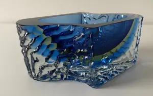 Luigi Mandruzzato - Schitterende kleurrijke schaal / centre piece (Sommerso-techniek) kopen? Bied vanaf 78!