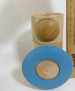 Yvonne van Van Rosse - Zes houten objecten – functionele sculpturen kopen? Bied vanaf 75!