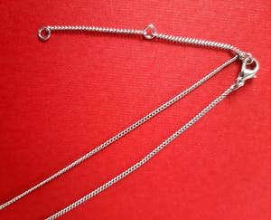Curiosa - Keting met hanger en oorbelen kopen? Bied vanaf 1!