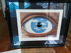 Rene Magritte - Le faux miroir verkocht voor € 320!