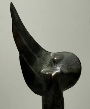Ruurd Hallema - bronzen sculptuur | 'Engel' | Hardstenen sokkel kopen? Bied vanaf 350!