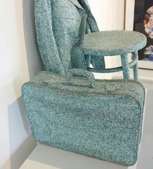 Michel Kourline - Meerdelig kunstobject / installatie, Green Chair kopen? Bied vanaf 300!