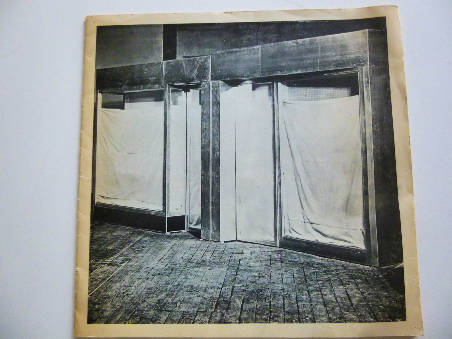 Christo - expo van Abbe museum Eindhoven kopen? Bied vanaf 45!