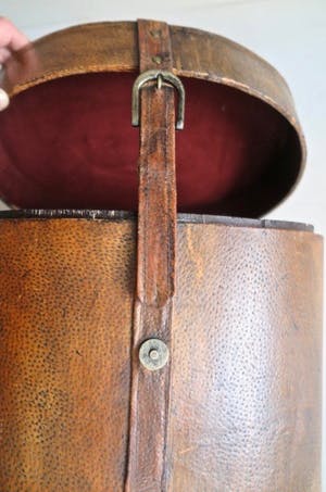 Curiosa - Vijf retro Koffertjes - Hout, Leer, Skai Messing beslag - PRIJS VERLAAGD kopen? Bied vanaf 89!