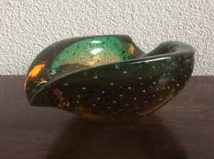 Niet of onleesbaar gesigneerd - Object van spijkerglas verkocht voor € 1!