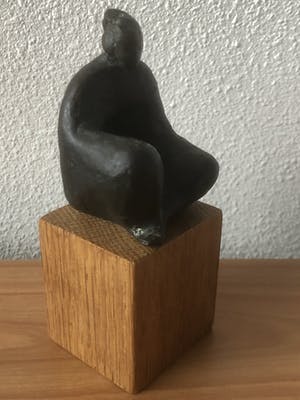 Brons (Onbekend) - Prachtig bronzen beeldje " VROUW " heel apart kopen? Bied vanaf 45!