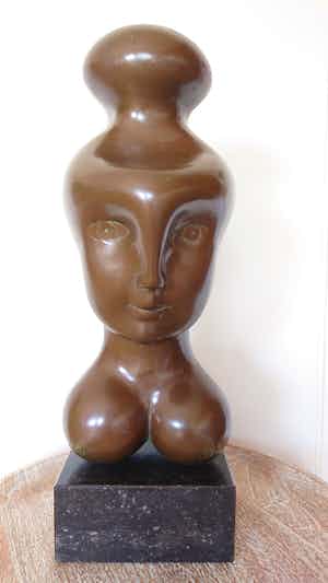 Therese de Groot - Beeld vrouw verkocht voor € 700!