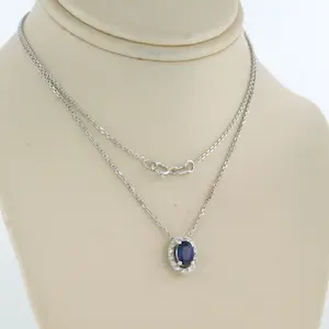 14k gouden collier met hanger met saffier en briljant geslepen diamant kopen? Bied vanaf 185!