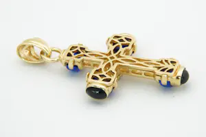 24-  Grote & massief 18 krt geel-gouden Kruis hanger met gefacett. blauwe stenen kopen? Bied vanaf 570!