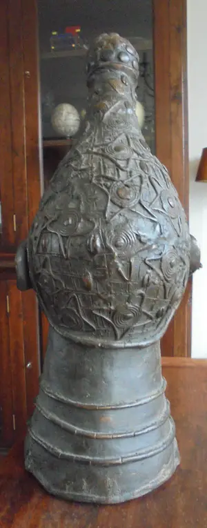 Benin - Zwaar, bronzen beeld, met origineel certificaat.Uniek en gedetailleerd. kopen? Bied vanaf 195!