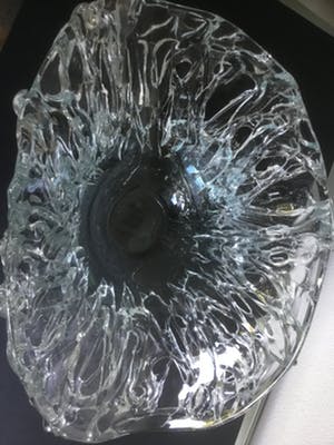 Niet of onleesbaar gesigneerd - Glazen schaal kopen? Bied vanaf 10!