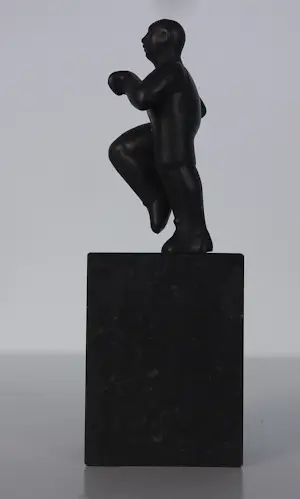 Jan Pieter Leeuwenburgh - Set van drie bronzen beeldjes, Hardloper, Worstelaars en Zwanger kopen? Bied vanaf 300!