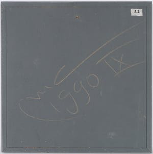 Niet of onleesbaar gesigneerd - Reliëf van hout en grijsboard, Abstract reliëf van driehoeken in grijstinten kopen? Bied vanaf 10!