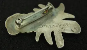 Corneille - Geëmailleerde zilveren designbroche kopen? Bied vanaf 49!