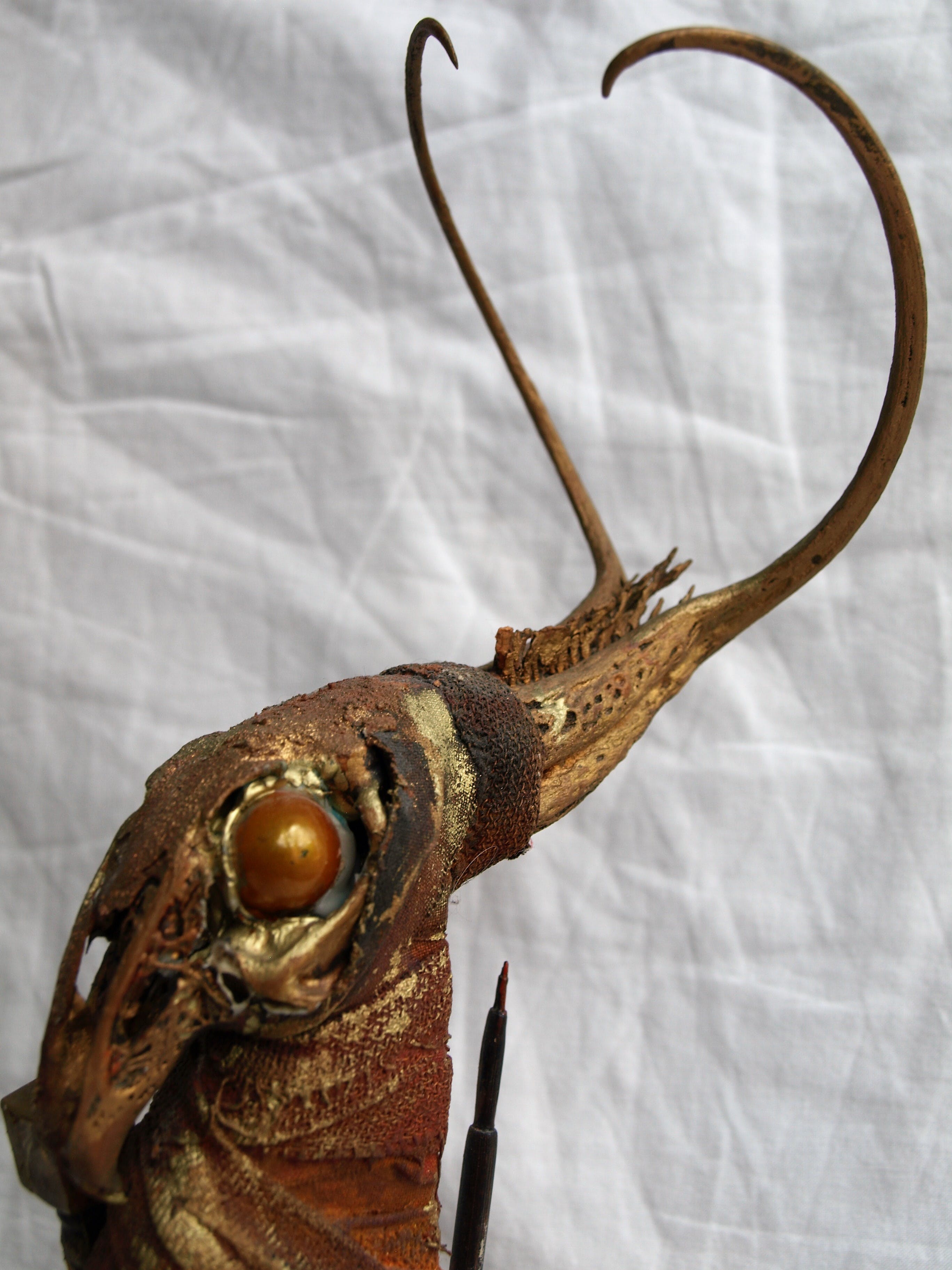 Niek Bruynzeel - Beeld , assemblage van gevonden materialen  kopen? Bied vanaf 60!