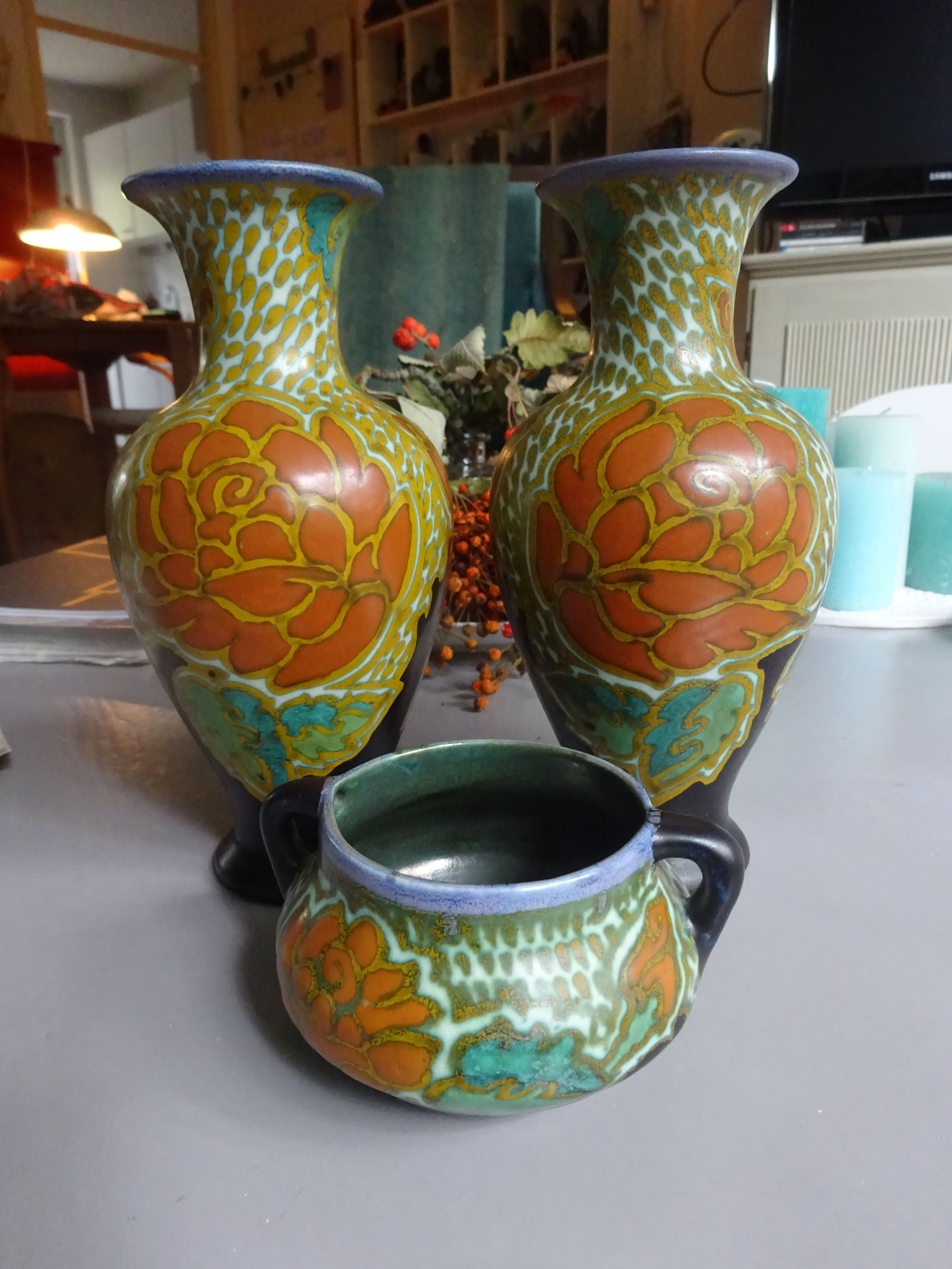 Plateelbakkerij Zuid-Holland - Plazuid- Zuid Holland Gouda Spiegelend plateel kaststel+kom kopen? Bied vanaf 75!