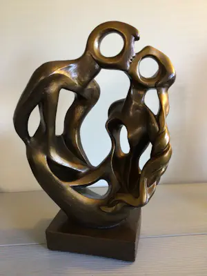 Austin Productions - “ The Kiss “ zeldzaam kopen? Bied vanaf 159!