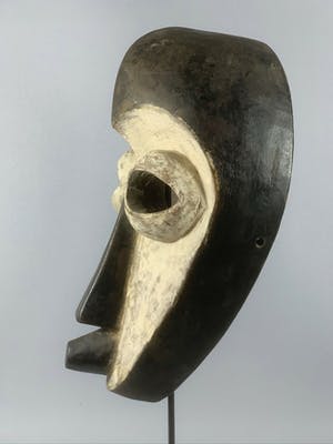 Dogon - 200365 - Tribal used African Mask from the Mahongwe - Gabon. kopen? Bied vanaf 45!