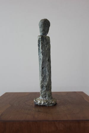 Rik van Iersel - gesigneerd bronzen sculptuur: staand figuur kopen? Bied vanaf 450!