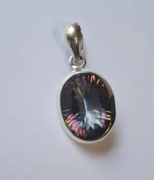 Nieuwe zilveren hanger met Mystic Topaas kopen? Bied vanaf 65!
