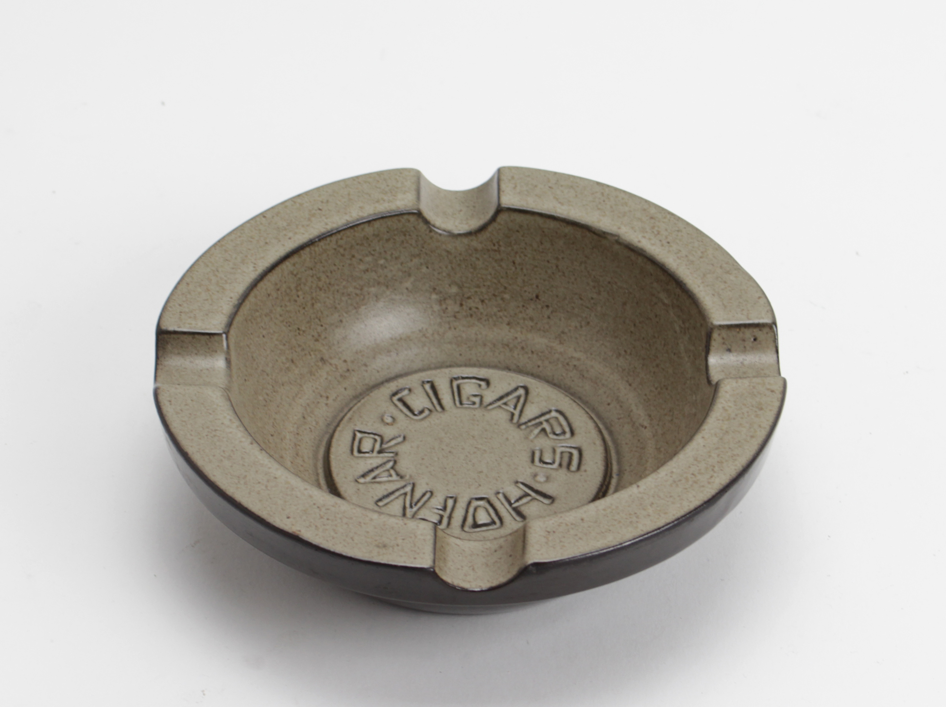 Cor Unum - grote asbak 'hofnar cigars' kopen? Bied vanaf 5!