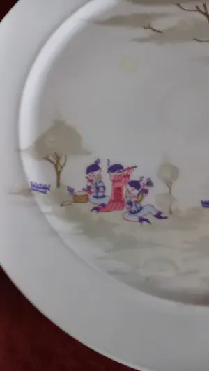 Rosenthal - Bjorn Wiinblad schotel 32cm. Porselein kopen? Bied vanaf 45!