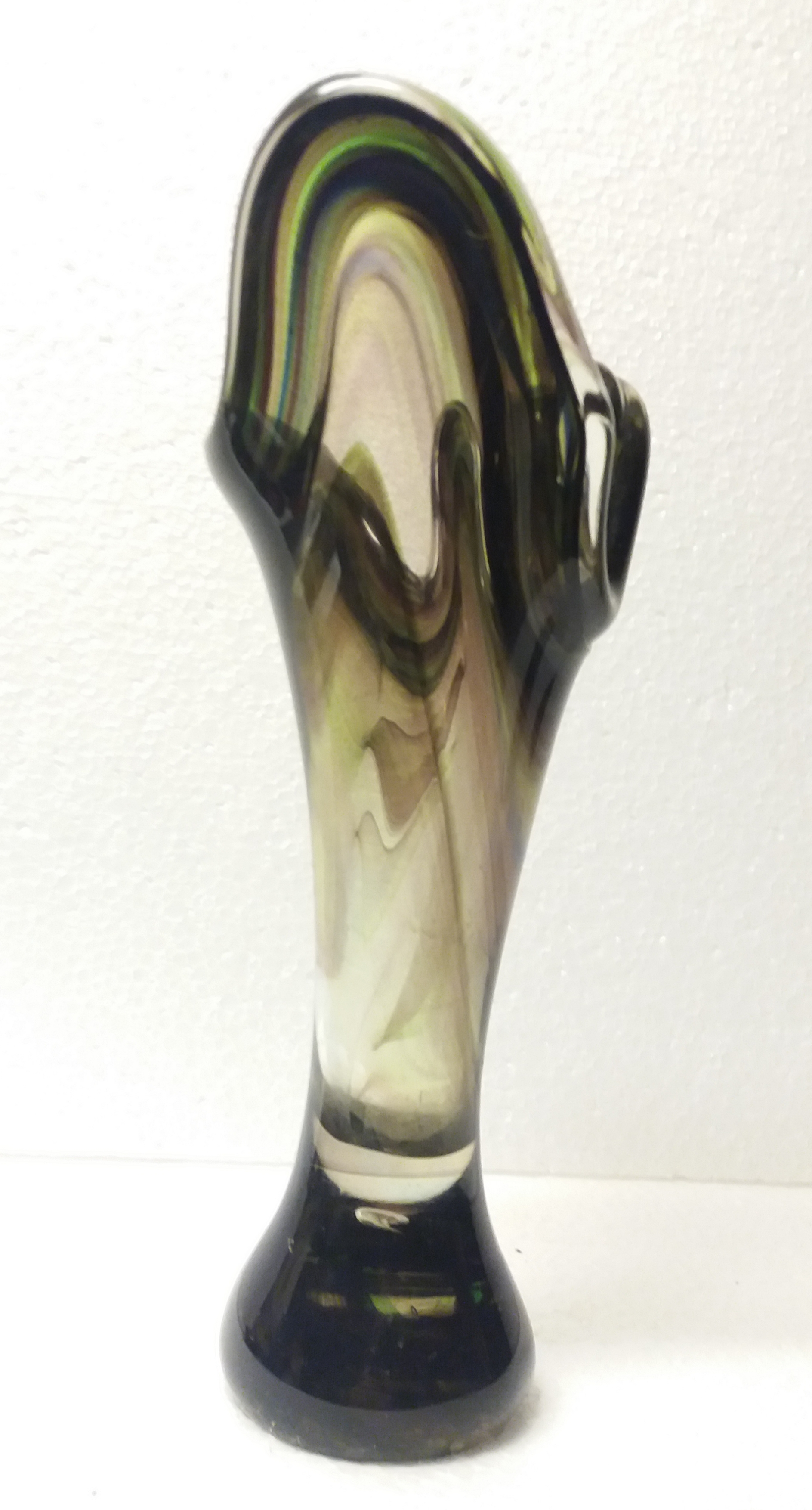 Niet of onleesbaar gesigneerd - Murano vaas verkocht voor € 1!