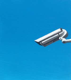 Gerard Boersma - Security Camera 42 (Stilleven van CCTV beveiligingscamera tegen blauwe lucht) verkocht voor € 75!