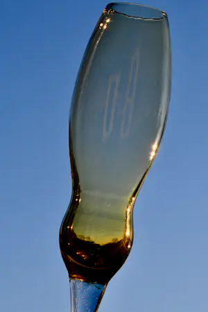 Niet of onleesbaar gesigneerd - 6 Zeldzame, vintage, mondgeblazen, gekleurde Art Deco Champagneglazen kopen? Bied vanaf 1!