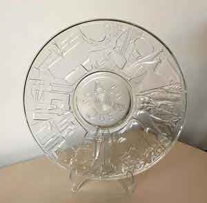 Gerard Thomassen - ABC Leerdam glazen bord verkocht voor € 1!