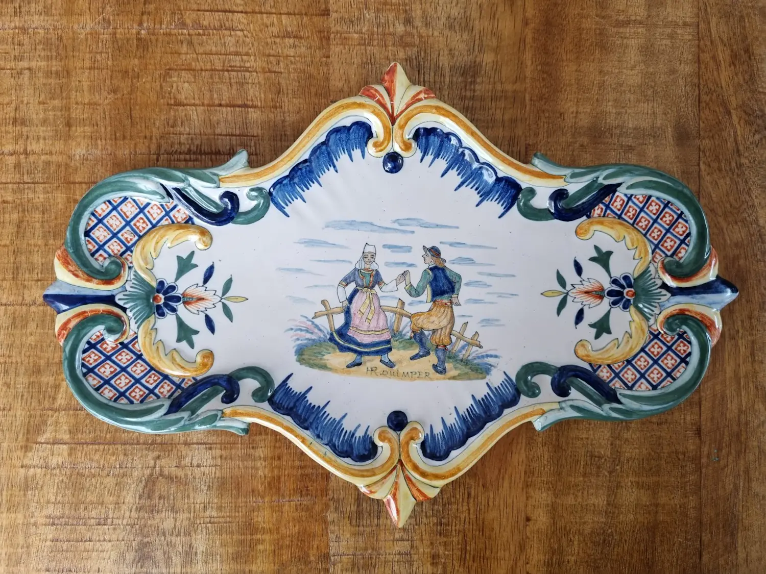 Quimper Faience (1708)