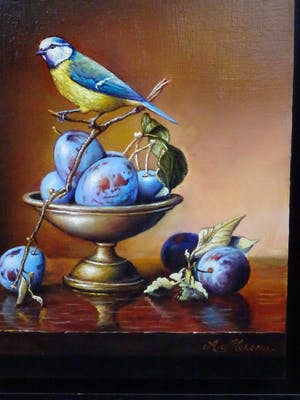 Alfonso Moreno - Schilderij stilleven pimpelmees op pruimen in een schaal. kopen? Bied vanaf 235!