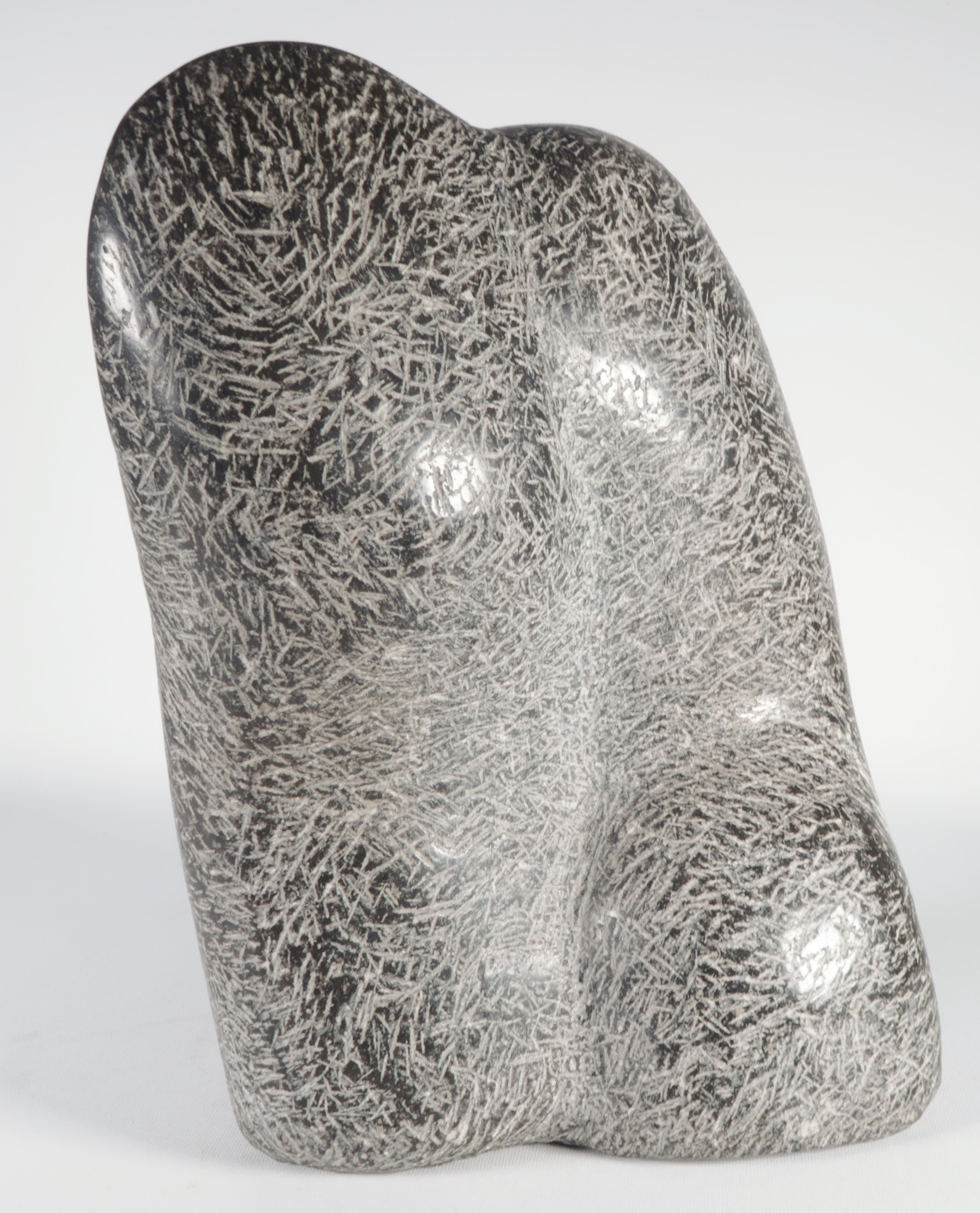 Hans Bos - Sculptuur van arduin, Zonder titel kopen? Bied vanaf 100!