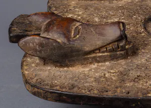 Niet of onleesbaar gesigneerd - Ijo plank masker Niger delta kopen? Bied vanaf 1!