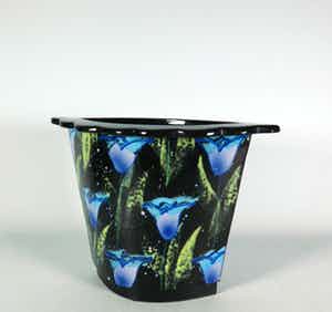 Jan Kamphuis - Aardewerk, Brede vaas met geschulpte rand verkocht voor € 1!