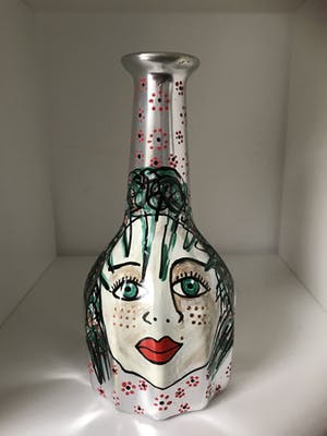 Marianne Bey - Flower Power Girl kopen? Bied vanaf 25!