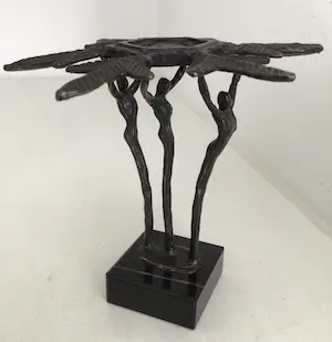 Corry Ammerlaan - Sculptuur “ De vier jaargetijden “. DE WINTER “ kopen? Bied vanaf 1!